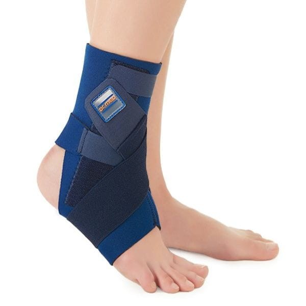 Opaska stabilizator stawu skokowego na kostke z dociągami zwichnięcie skręcenie